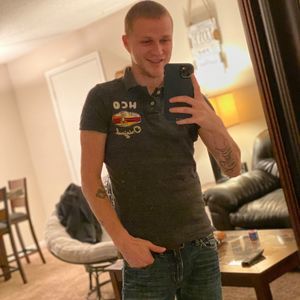 Meet your Posher, Dillon